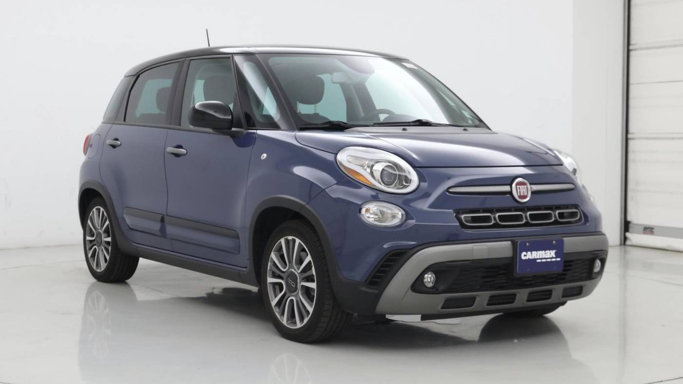 2019 FIAT 500L Trekking — Hatchback — 17,354 mi — Inglewood, CA