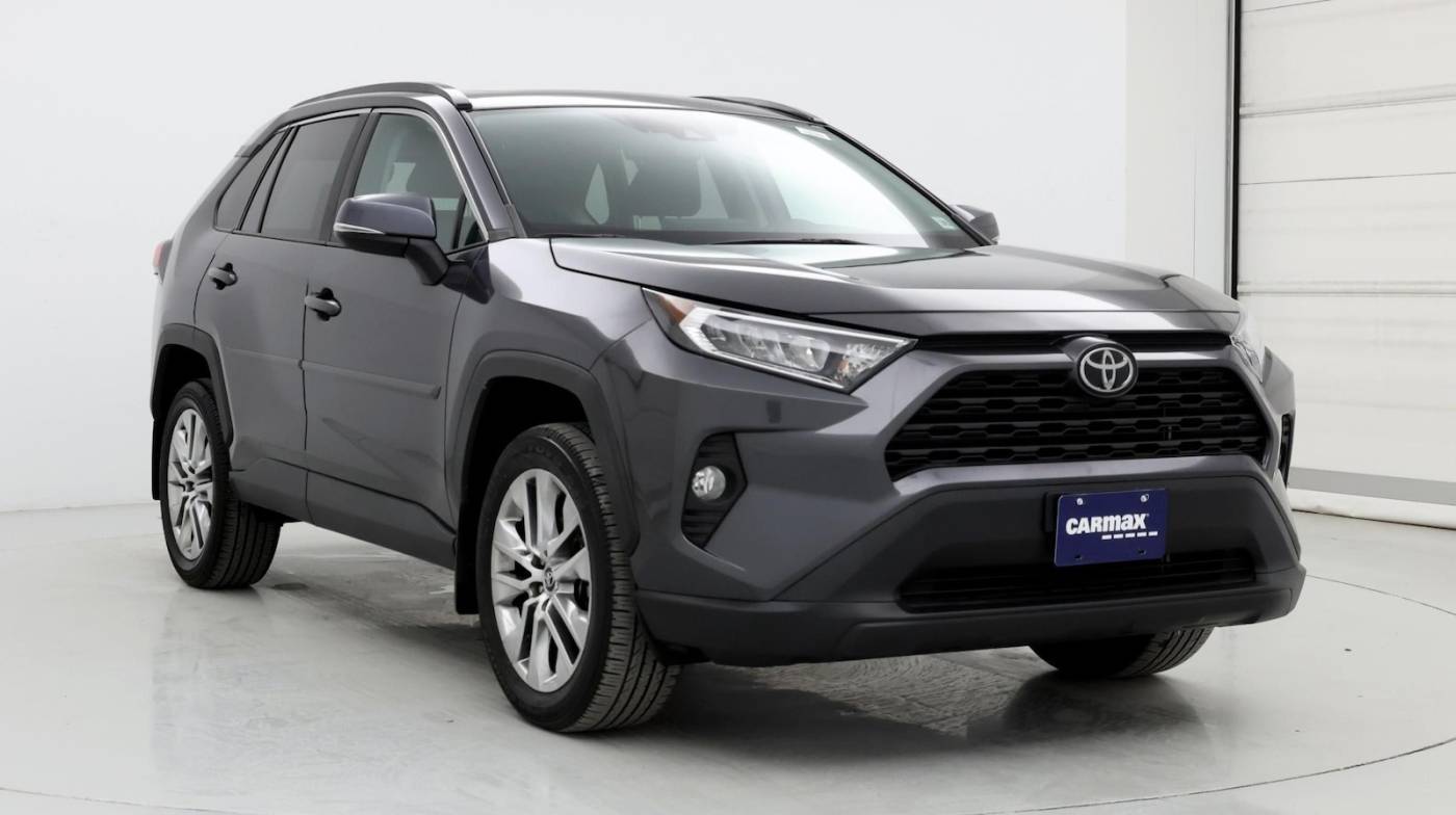 2020 Toyota RAV4 XLE Premium — SUV — 24,135 mi — Smithtown, NY