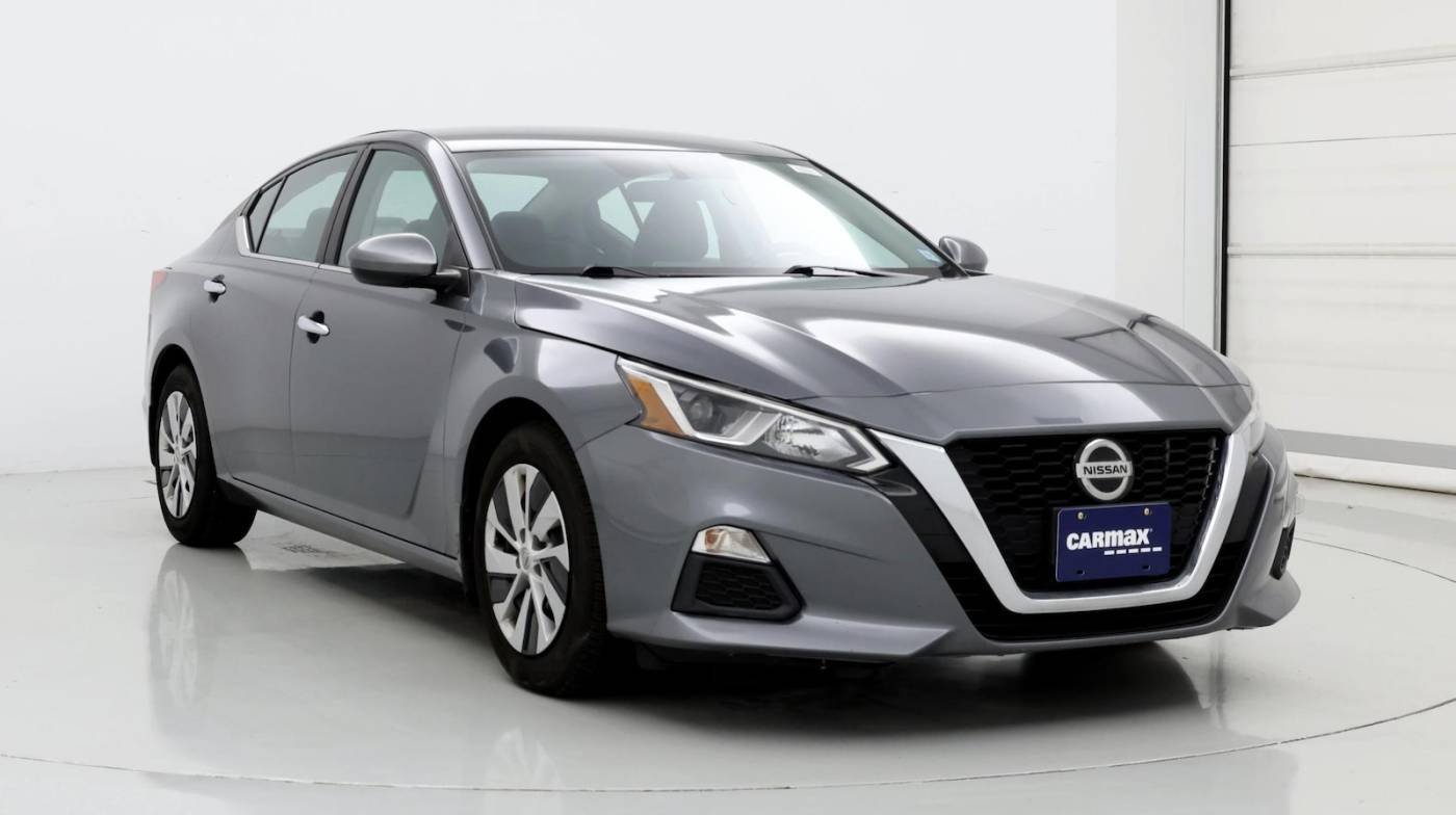 2019 Nissan Altima S — Sedan — 65,900 mi — Smithtown, NY