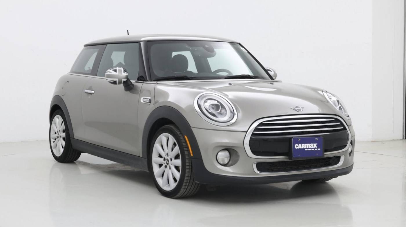 2019 MINI Hardtop Cooper — Hatchback — 31,276 mi — Smithtown, NY