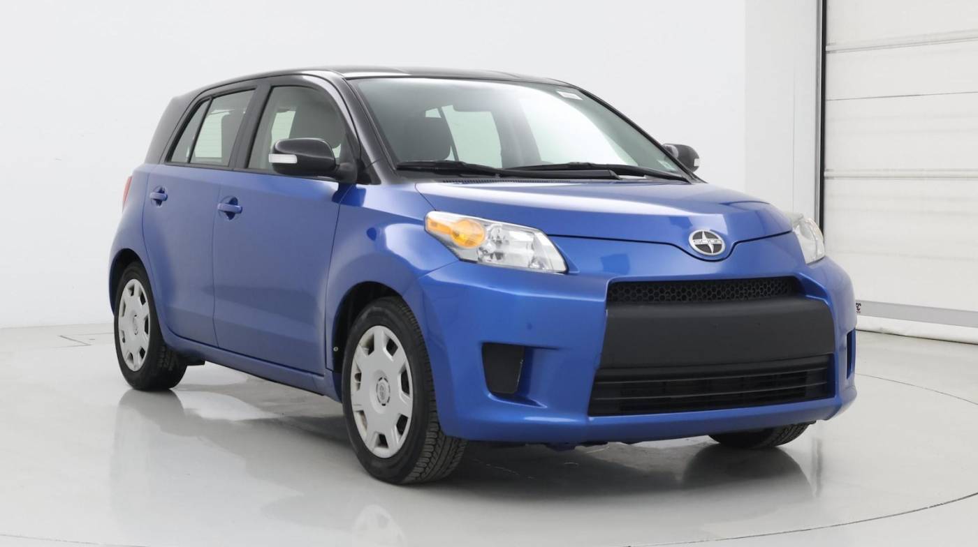 2013 Scion xD Base — Hatchback — 67,370 mi — Smithtown, NY