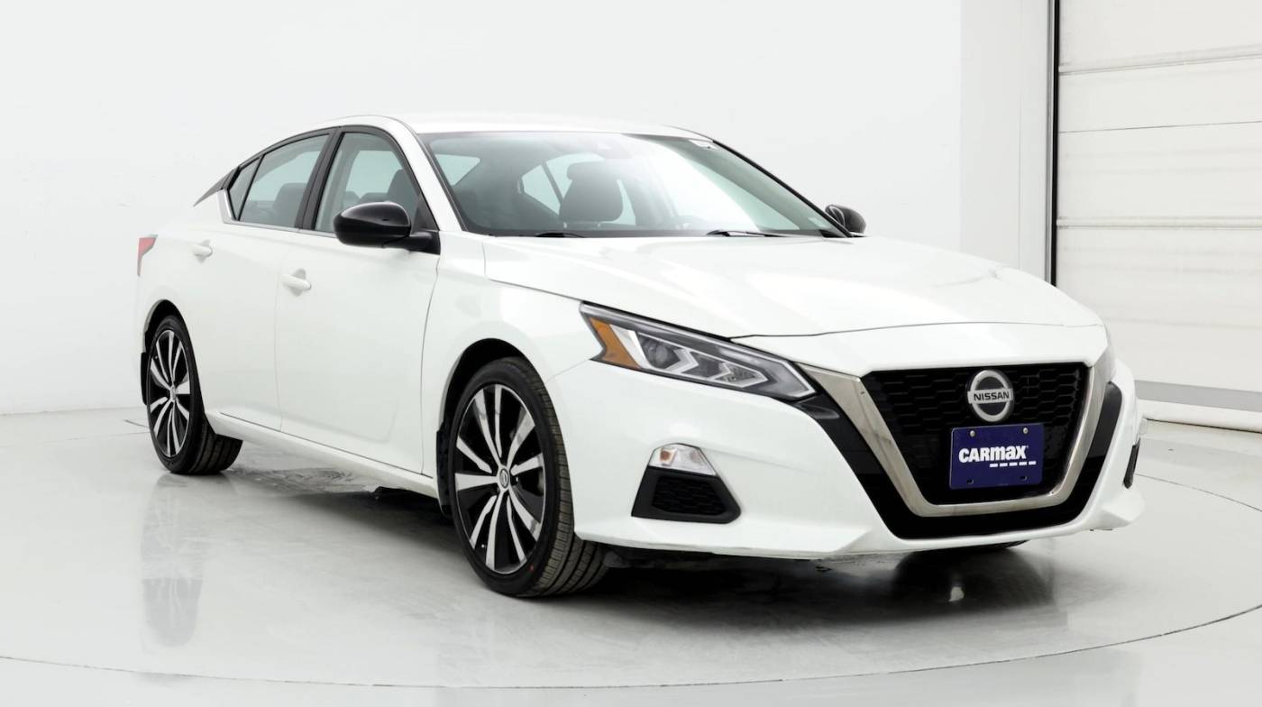 2022 Nissan Altima SR — Sedan — 30,900 mi — Smithtown, NY