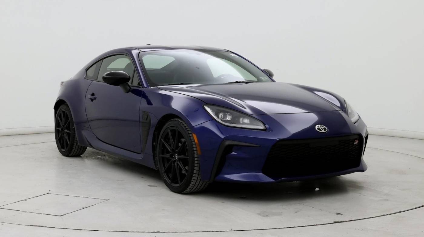 2022 Toyota GR86 Premium — Coupe — 27,345 mi — Smithtown, NY