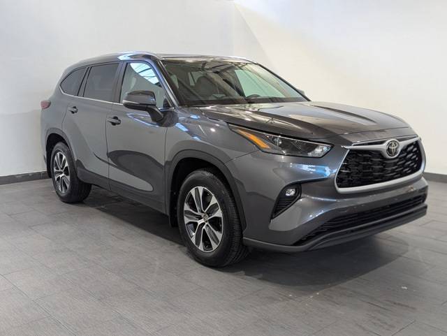 2023 Toyota Highlander XLE — SUV — 17,275 mi — Brook Park, OH