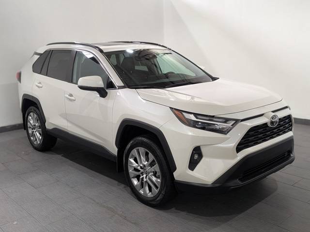 2022 Toyota RAV4 XLE Premium — SUV — 17,371 mi — Brook Park, OH
