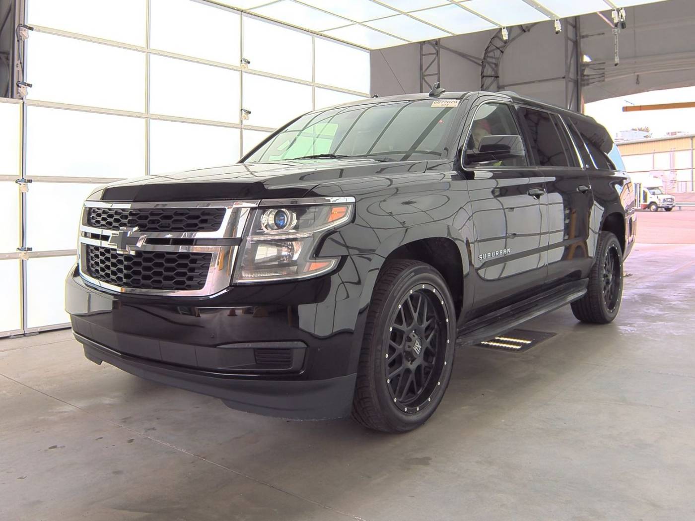 2015 Chevrolet Suburban LS — SUV — 105,483 mi — Fredericksburg, VA