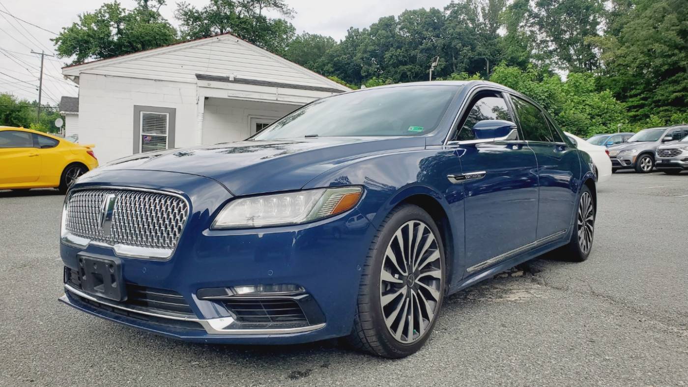 2017 Lincoln Continental Black Label