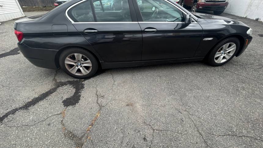 2013 BMW 5 Series 528i — Sedan — 117,559 mi — Waltham, MA