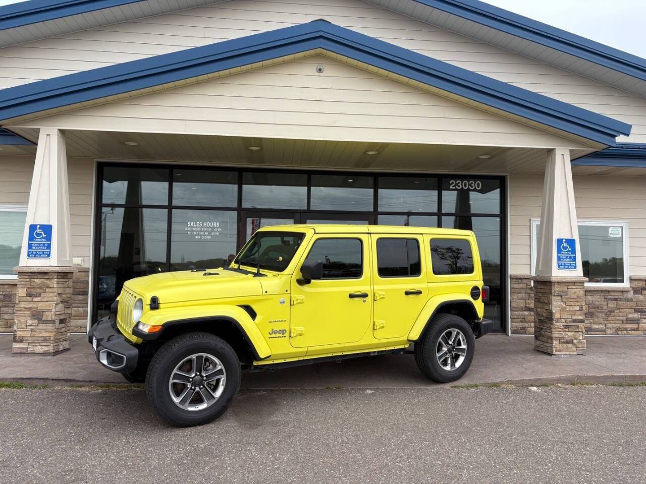 2023 Jeep Wrangler Sahara — SUV — 55,363 mi — Loretto, MN