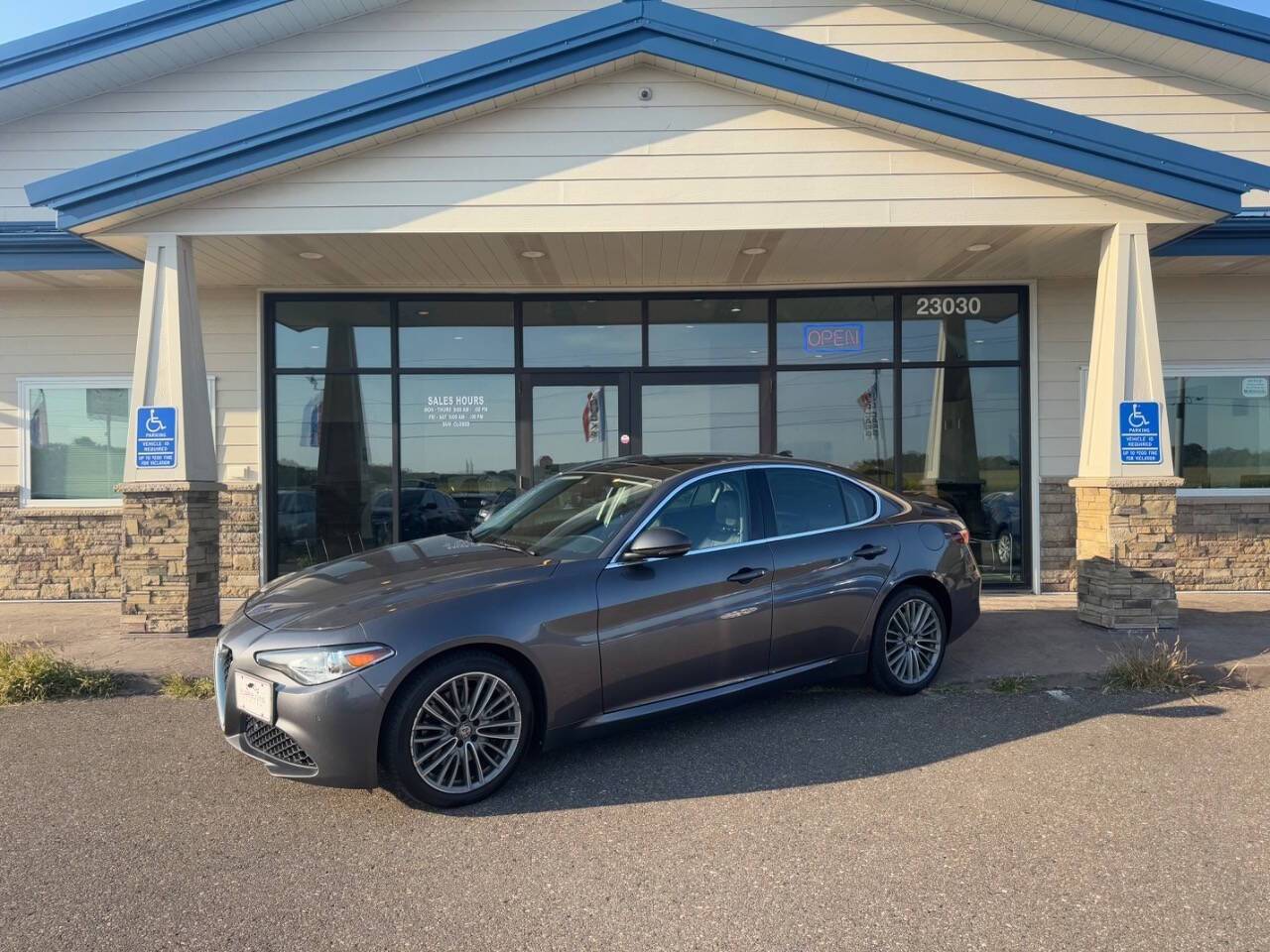 2017 Alfa Romeo Giulia Ti — Sedan — 93,400 mi — Loretto, MN