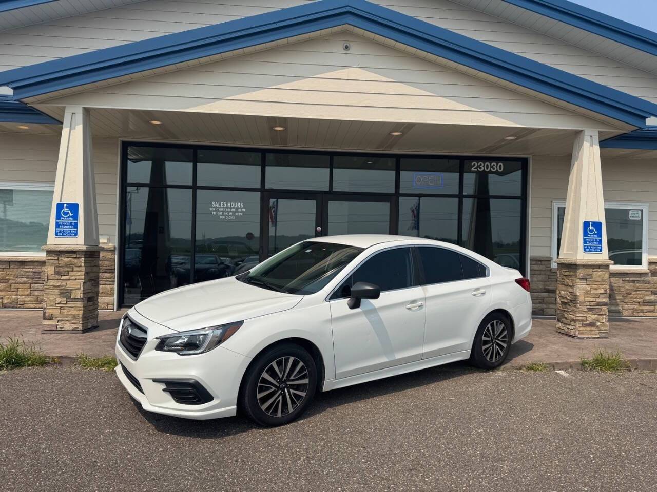2018 Subaru Legacy 2.5i — Sedan — 111,576 mi — Loretto, MN