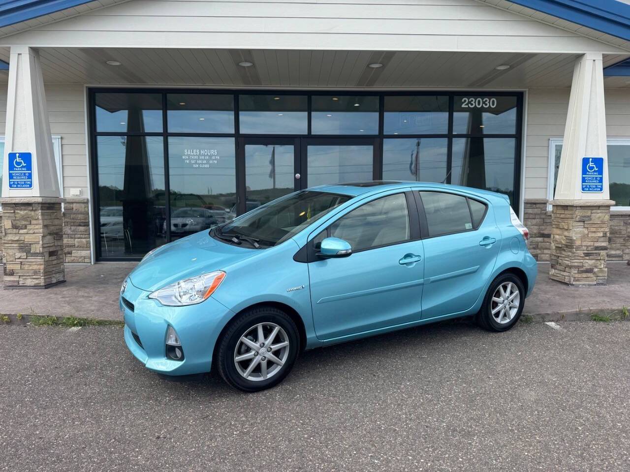 2013 Toyota Prius c Four — Hatchback — 102,002 mi — Loretto, MN