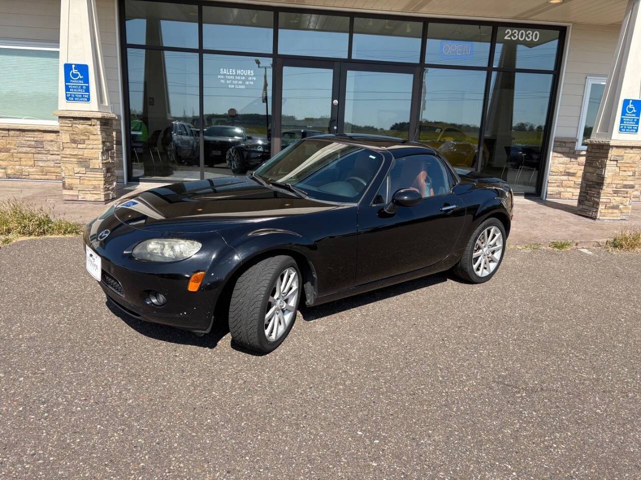 2007 Mazda MX-5 Miata Grand Touring PRHT — Convertible — 135,074 mi — Loretto, MN