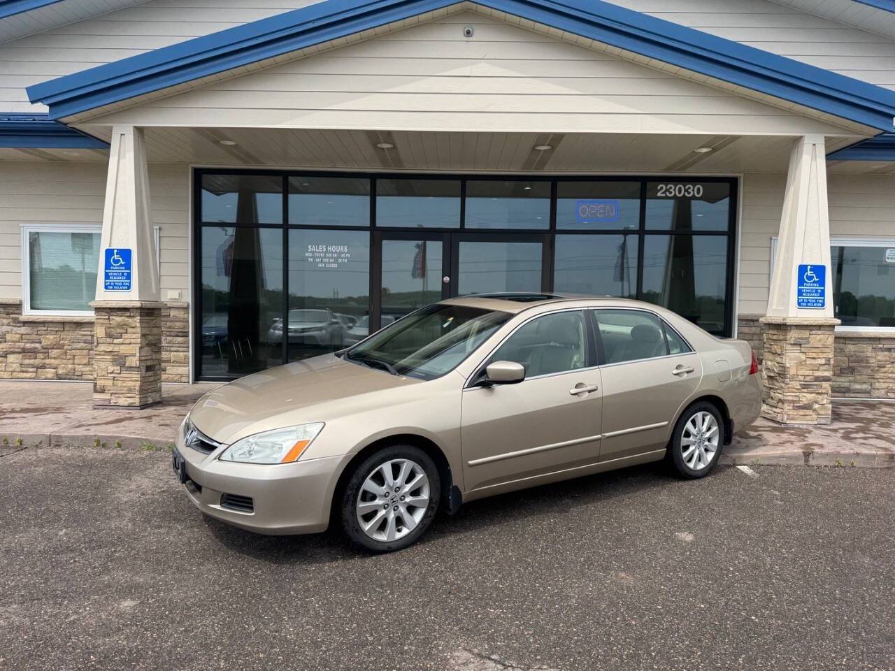2007 Honda Accord EX-L V6 — Sedan — 98,055 mi — Loretto, MN