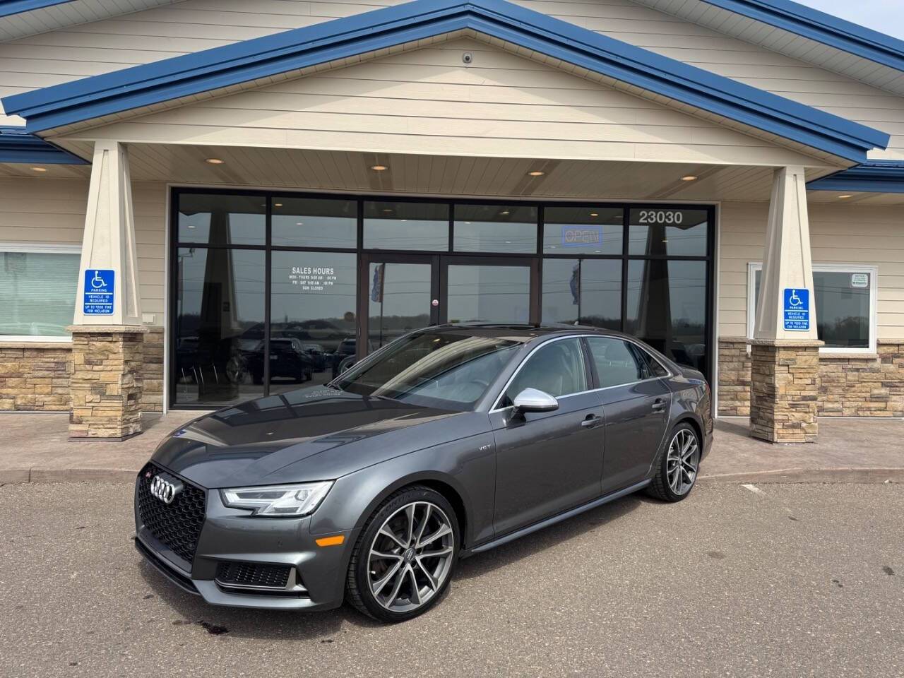 2018 Audi S4 Premium Plus — Sedan — 92,950 mi — Loretto, MN