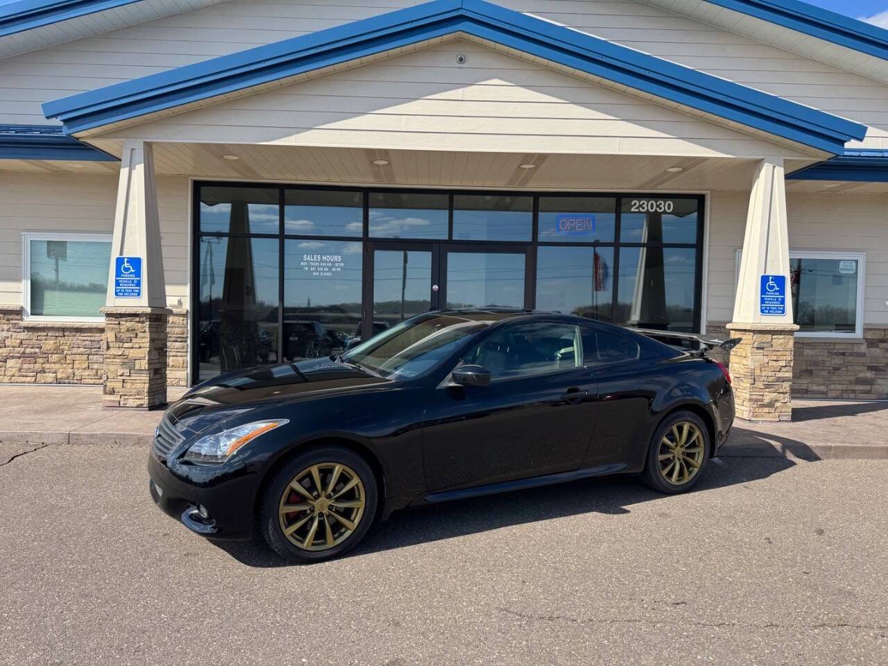 2012 INFINITI G G37x — Coupe — 113,300 mi — Loretto, MN