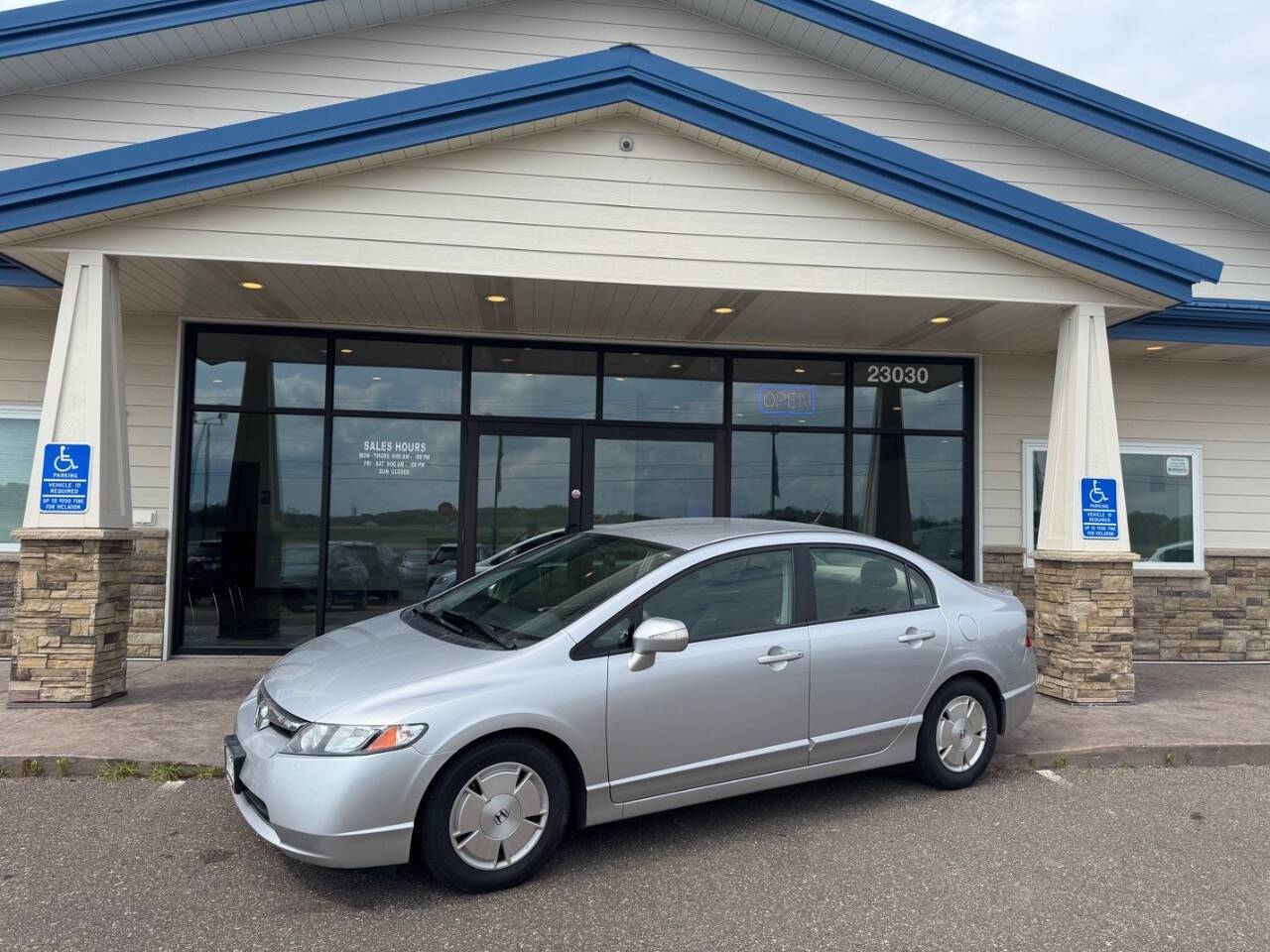 2008 Honda Civic Hybrid — Sedan — 61,640 mi — Loretto, MN