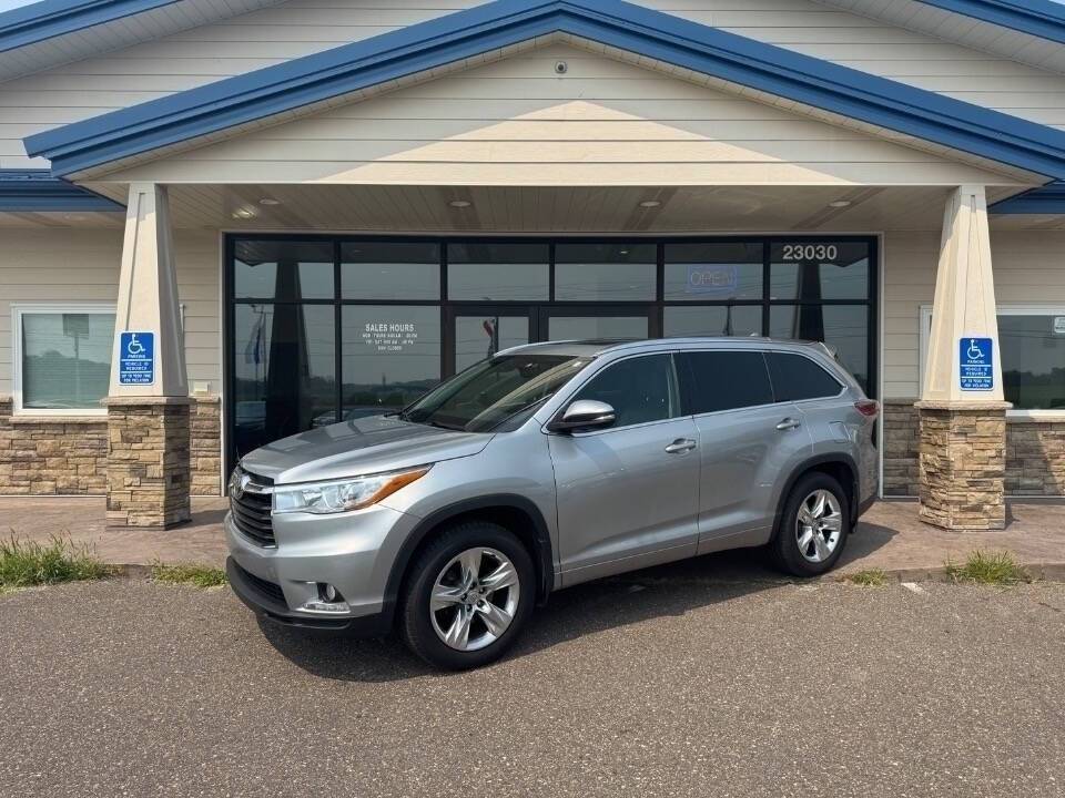 2015 Toyota Highlander Limited Platinum — SUV — 133,446 mi — Loretto, MN