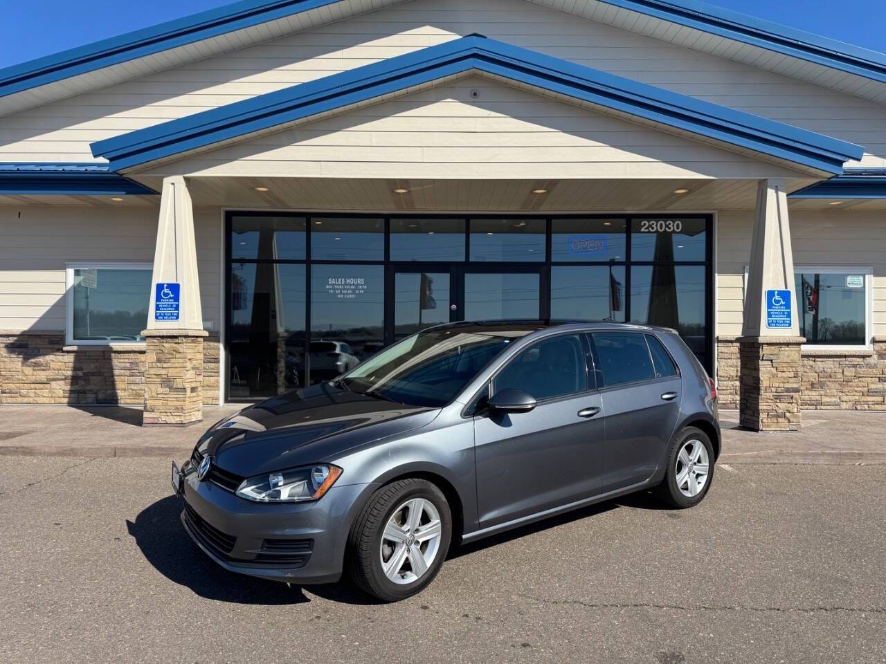 2017 Volkswagen Golf Wolfsburg Edition — Hatchback — 44,200 mi — Loretto, MN