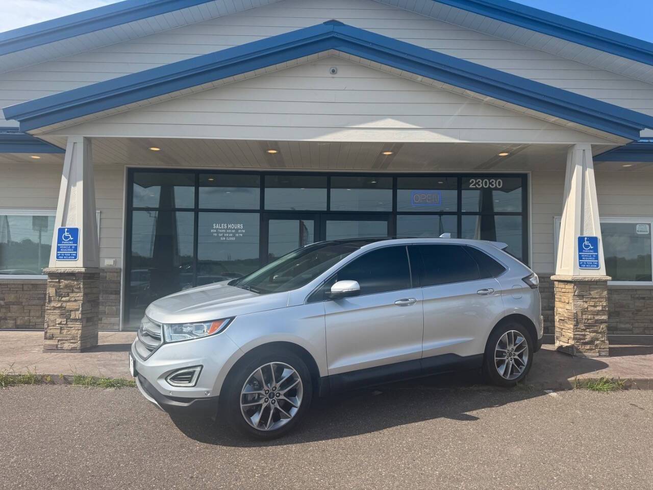 2015 Ford Edge Titanium — SUV — 52,940 mi — Loretto, MN