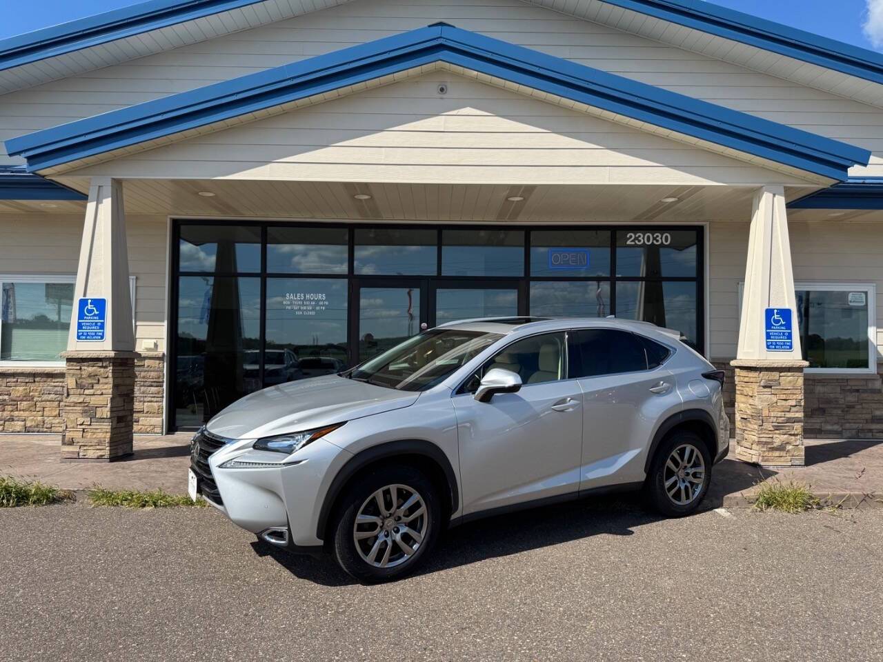 2016 Lexus NX NX 200t — SUV — 82,125 mi — Loretto, MN