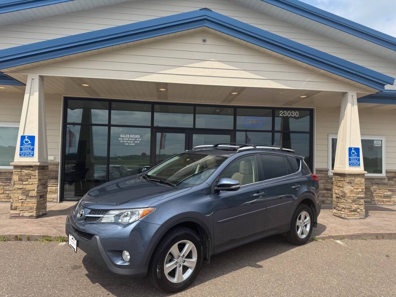 2014 Toyota RAV4 XLE — SUV — 99,860 mi — Loretto, MN