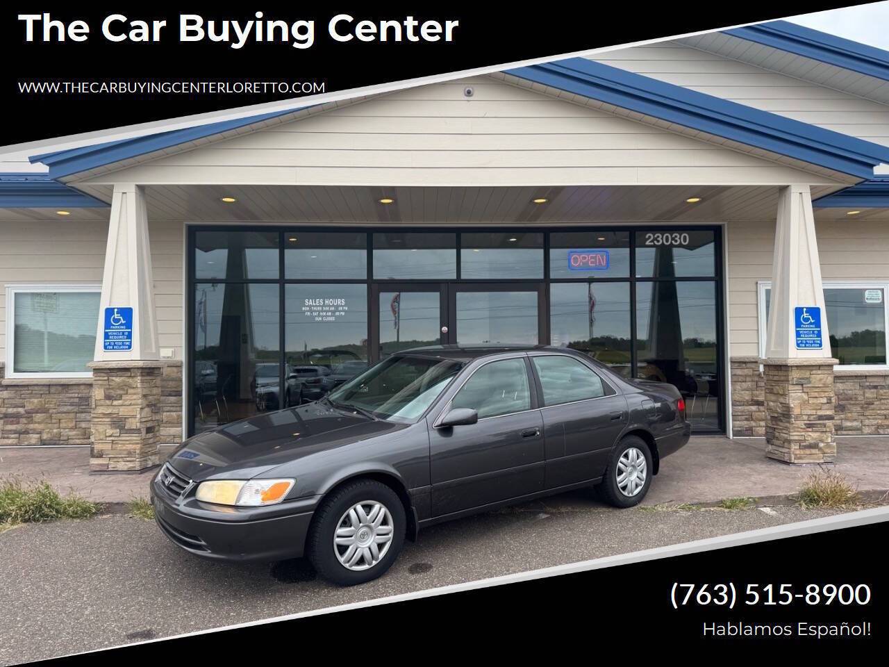 2001 Toyota Camry LE — Sedan — 165,500 mi — Loretto, MN