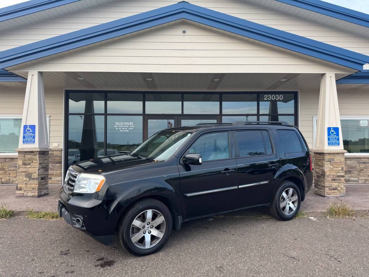 2013 Honda Pilot Touring — SUV — 102,250 mi — Loretto, MN