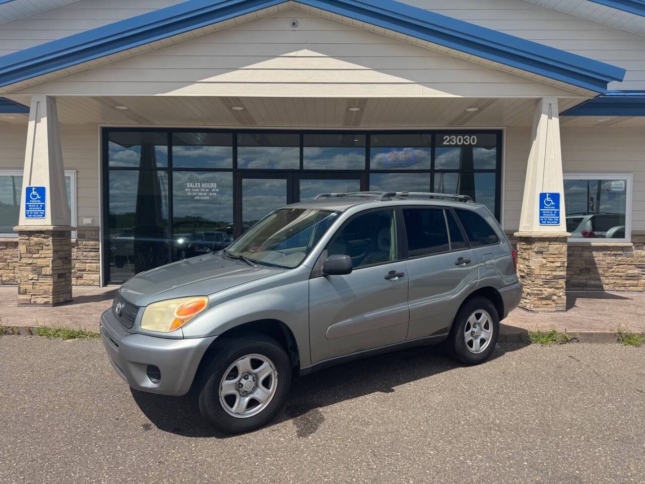 2004 Toyota RAV4 Base — SUV — 25,020 mi — Loretto, MN