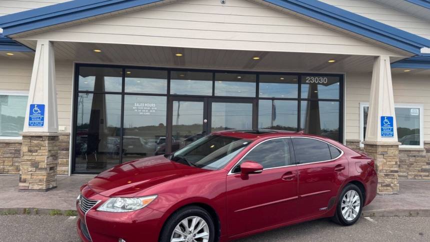 2015 Lexus ES 300h Base