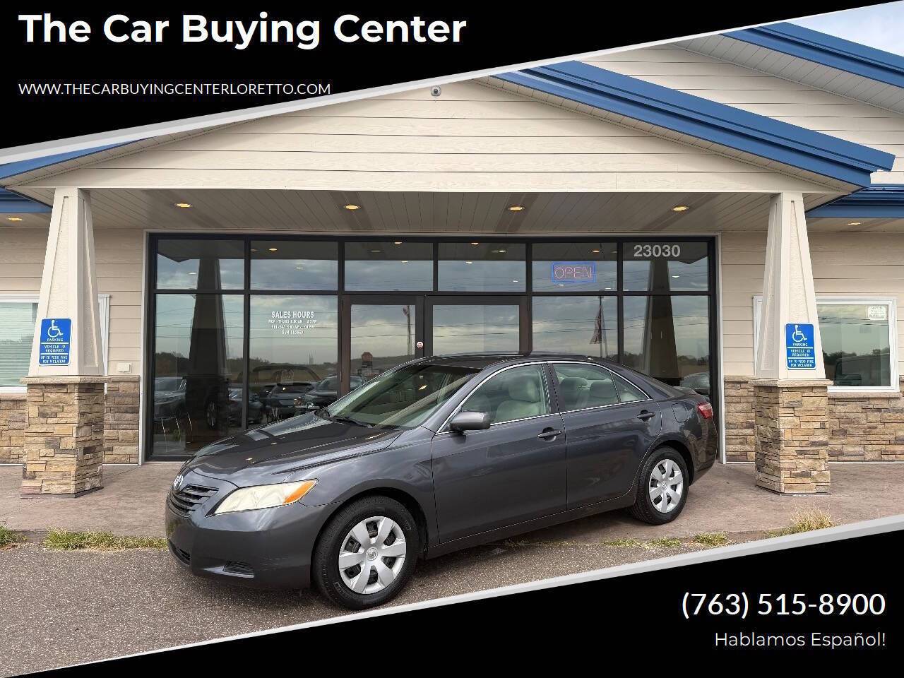 2009 Toyota Camry LE — Sedan — 33,800 mi — Loretto, MN