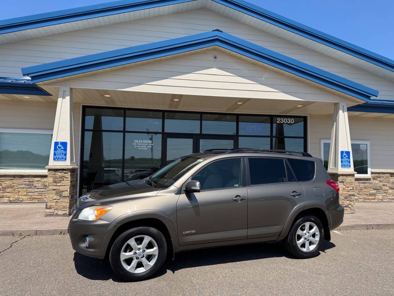 2012 Toyota RAV4 Limited — SUV — 133,190 mi — Loretto, MN