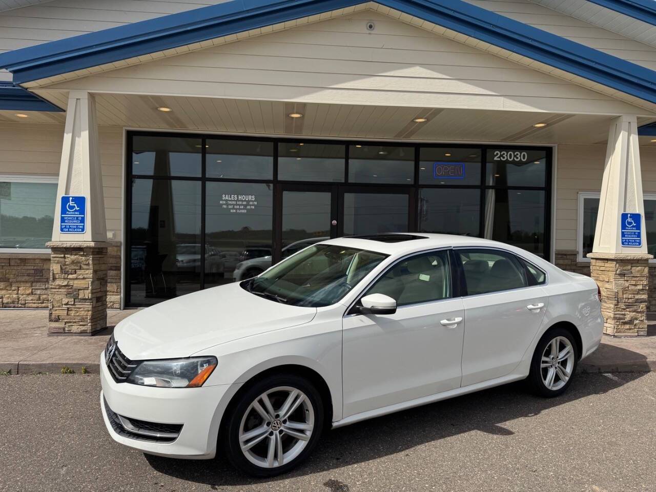 2014 Volkswagen Passat TDI SE — Sedan — 80,300 mi — Loretto, MN