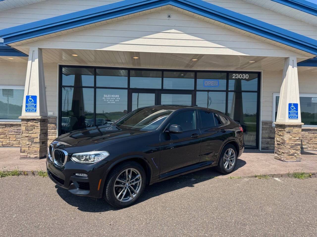 2019 BMW X4 30i — SUV — 39,000 mi — Loretto, MN