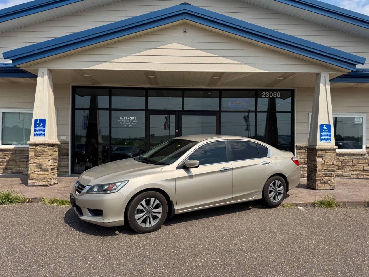 2015 Honda Accord LX — Sedan — 49,850 mi — Loretto, MN