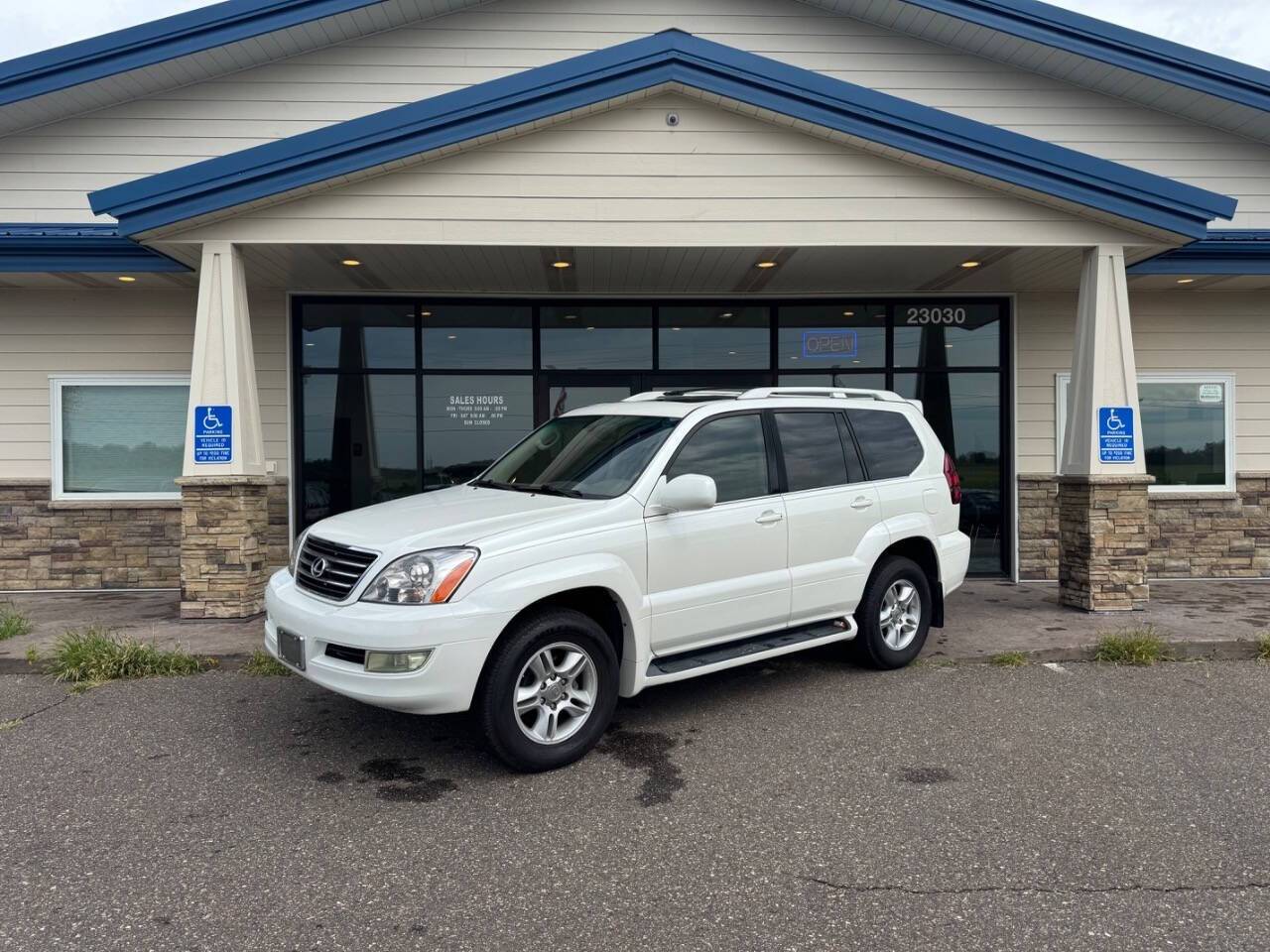2005 Lexus GX GX 470 — SUV — 147,469 mi — Loretto, MN