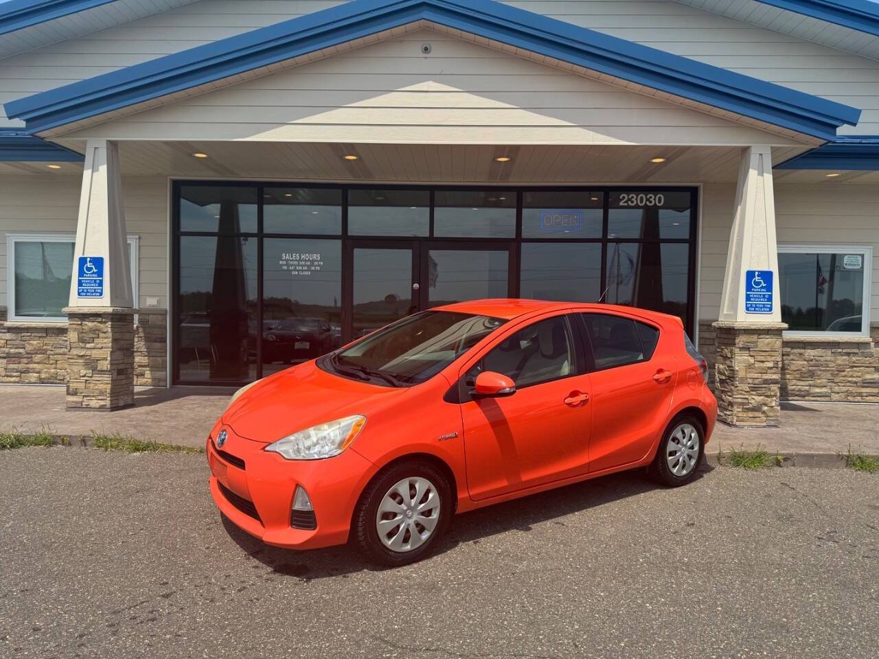 2012 Toyota Prius c Three — Hatchback — 111,255 mi — Loretto, MN