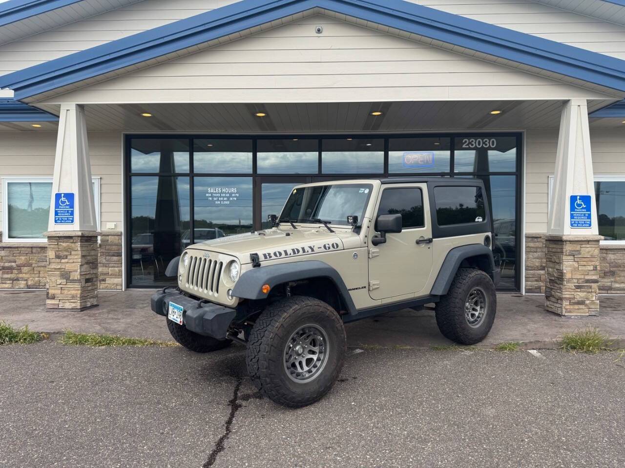 2017 Jeep Wrangler Rubicon — SUV — 86,625 mi — Loretto, MN