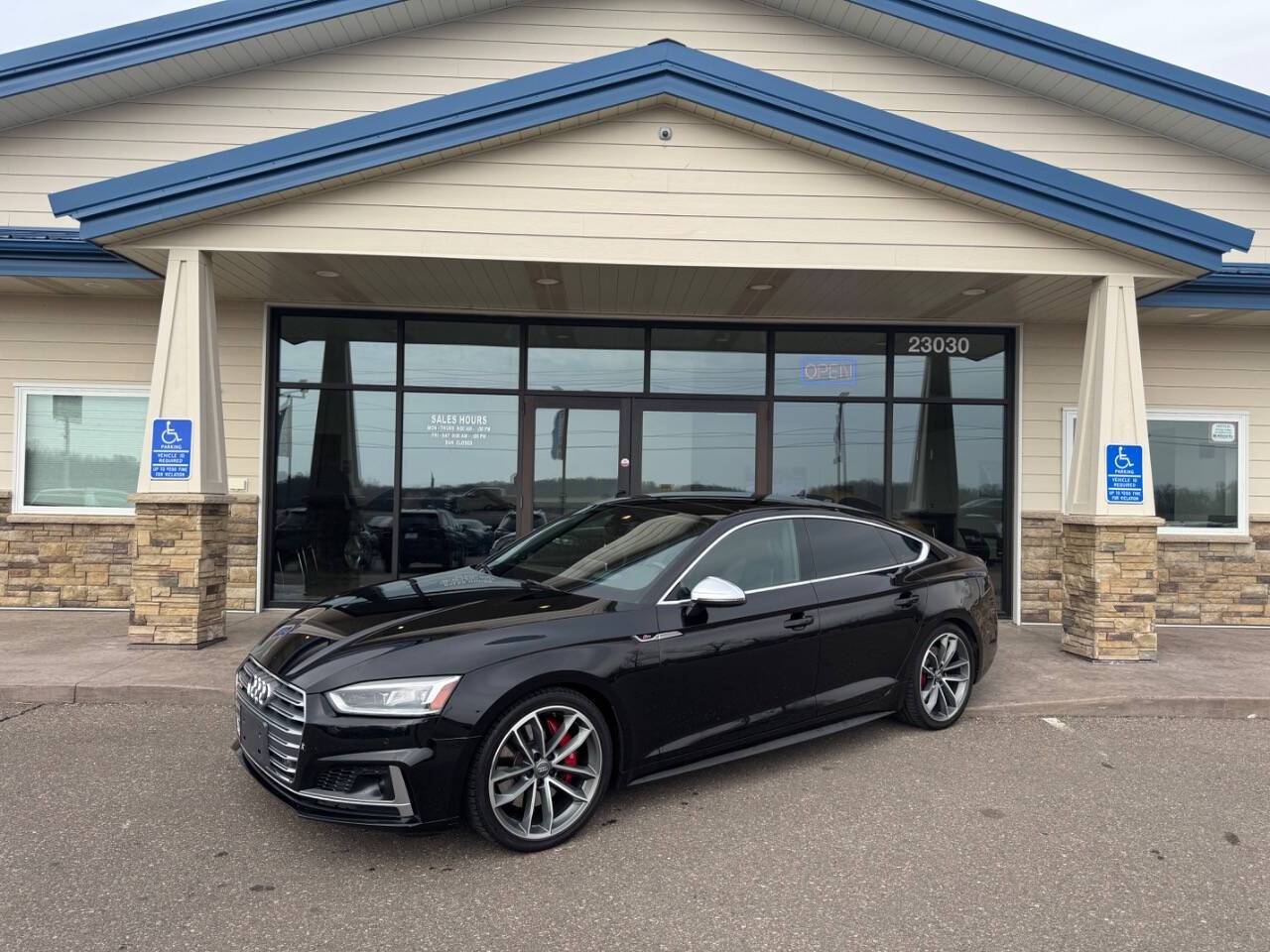 2018 Audi S5 Prestige — Hatchback — 98,670 mi — Loretto, MN