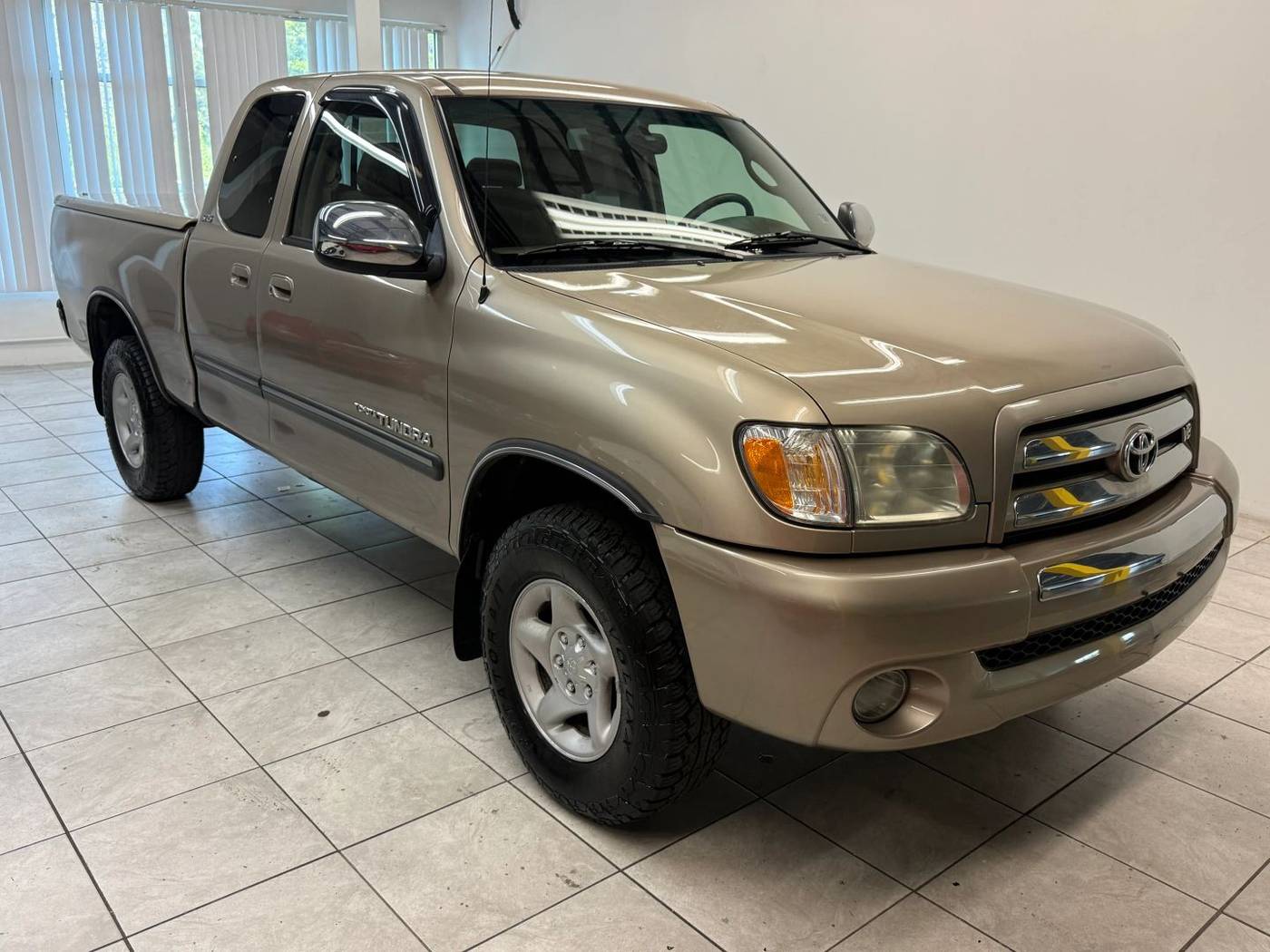 2003 Toyota Tundra SR5