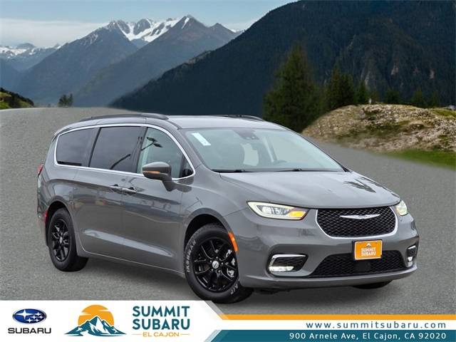 2022 Chrysler Pacifica Touring L — Minivan — 67,724 mi — El Cajon, CA
