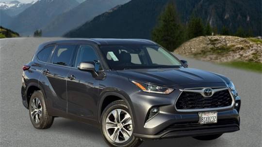 2021 Toyota Highlander XLE — SUV — 63,220 mi — El Cajon, CA