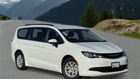 2021 Chrysler Voyager LXI — Minivan — 84,050 mi — El Cajon, CA
