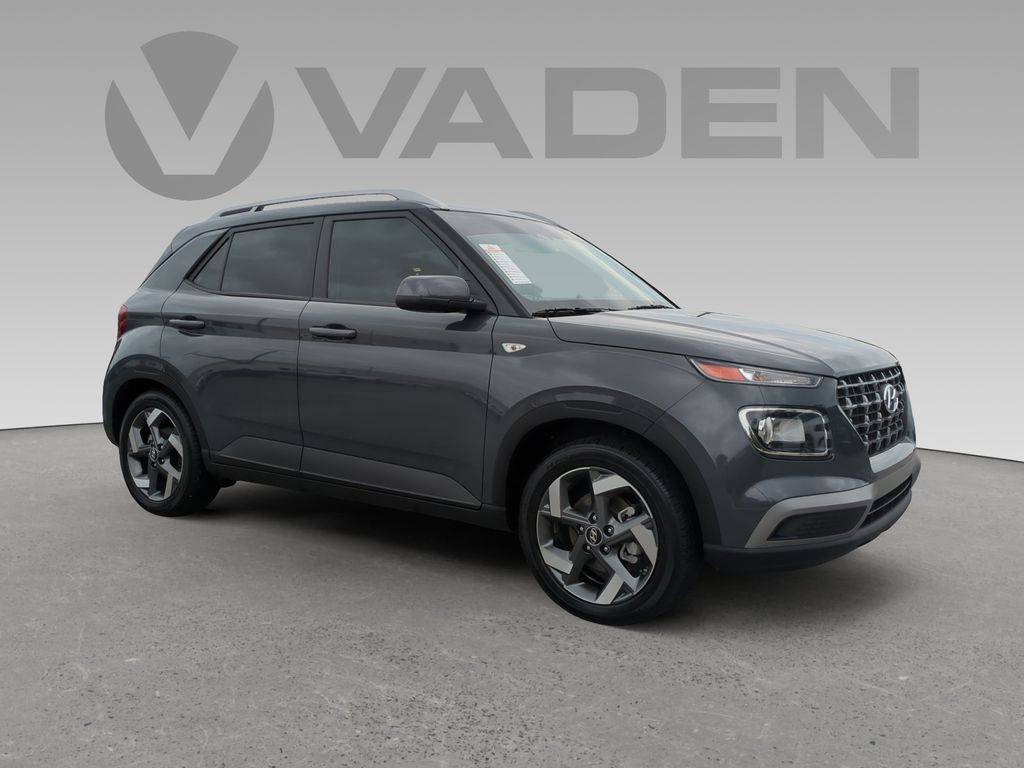 2023 Hyundai Venue SEL — SUV — 11,619 mi — Brunswick, GA