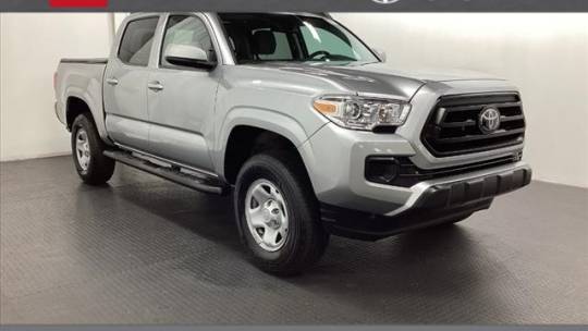 2023 Toyota Tacoma SR — Pickup Truck — 10,587 mi — Schaumburg, IL