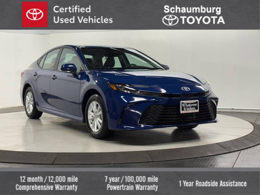 2025 Toyota Camry LE — Sedan — 8,795 mi — Schaumburg, IL