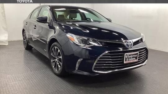 2016 Toyota Avalon Hybrid XLE Premium — Sedan — 66,589 mi — Schaumburg, IL