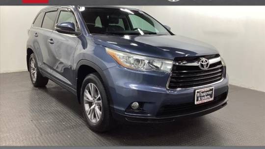 2016 Toyota Highlander LE Plus — SUV — 116,718 mi — Schaumburg, IL