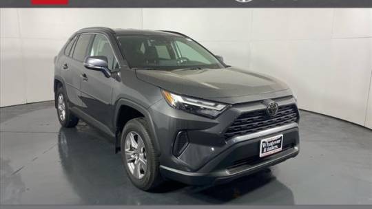 2023 Toyota RAV4 XLE — SUV — 32,083 mi — Schaumburg, IL