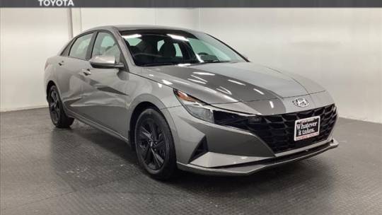 2022 Hyundai Elantra SEL — Sedan — 26,083 mi — Schaumburg, IL